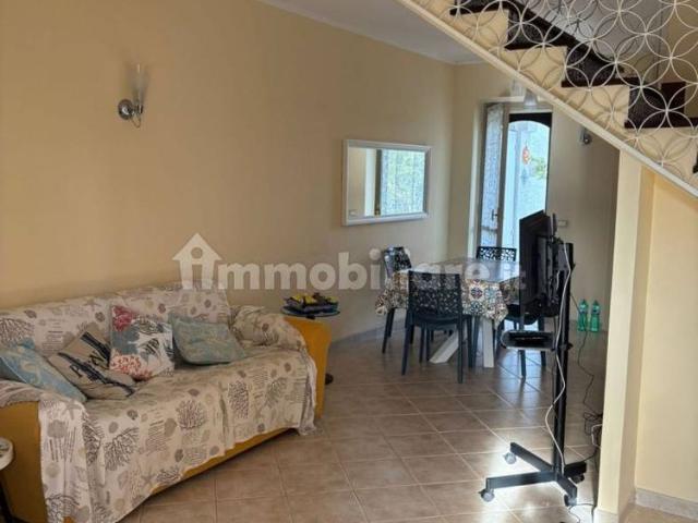Villa bifamiliare via Terracina, Centro, San Felice Circeo