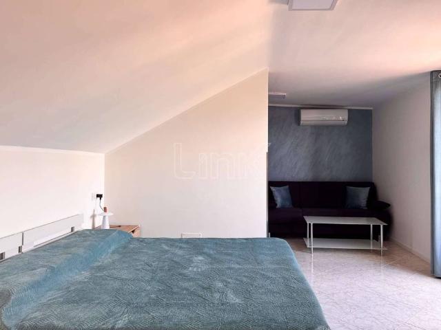 Villa bifamiliare viale Tevere 13, Tor San Lorenzo Nuova California, Ardea