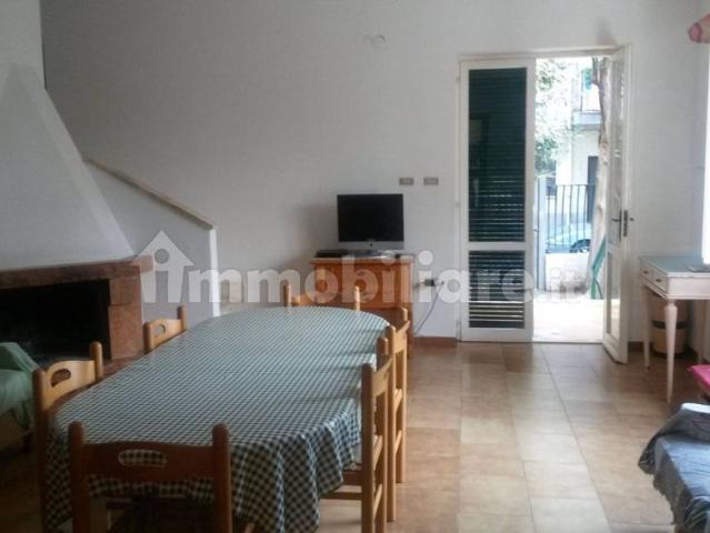 Villa bifamiliare viale delle Mimose 70, Fossa Solfara Mare, Corigliano Rossano