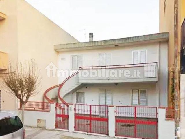 Villa bifamiliare viale Ionio 39, Marina Di Ginosa, Ginosa