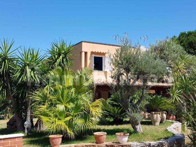 Villa bifamiliare Contrada Agli Androni, Terrasini