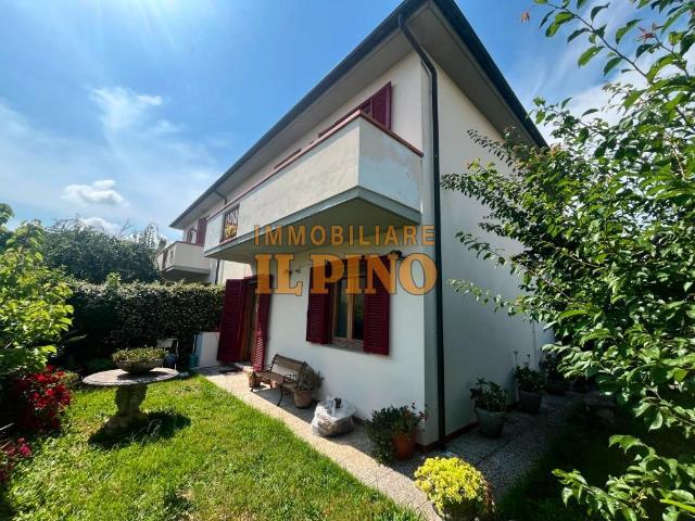 Villa Bifamiliare con giardino a Vicopisano