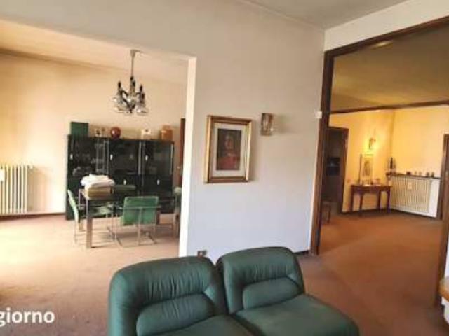 Villa Bifamiliare con terrazzi a Albiate
