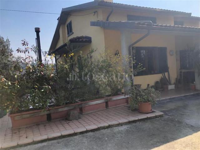 Villa Bifamiliare di 76 mq a CENTRO Lamporecchio