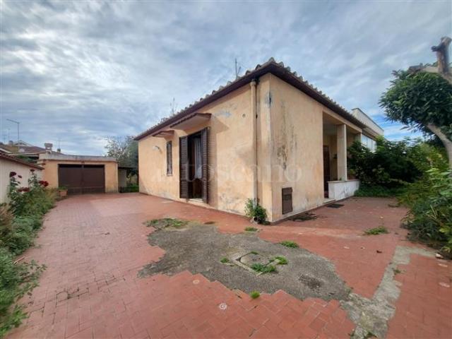 Villa Bifamiliare di 80 mq a MARTIN PESCATORE Pomezia