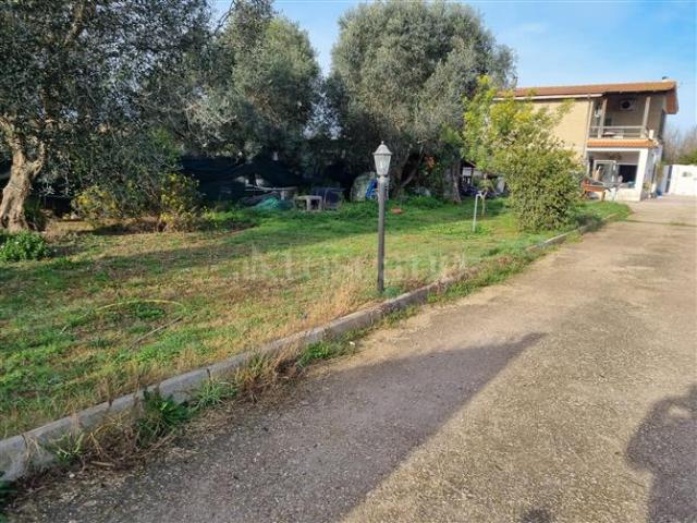 Villa Bifamiliare di 120 mq a Ostia Antica Roma