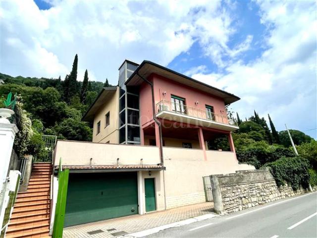 Villa Bifamiliare di 136 mq a Santa Eufemia, Caionvico Brescia
