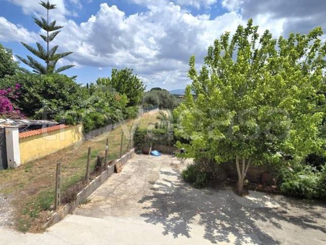Villa bifamiliare in vendita a Colle Cavaliere, Lanuvio