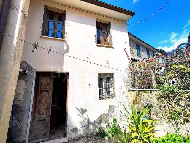 Villa bifamiliare in vendita a Corsanico, Massarosa