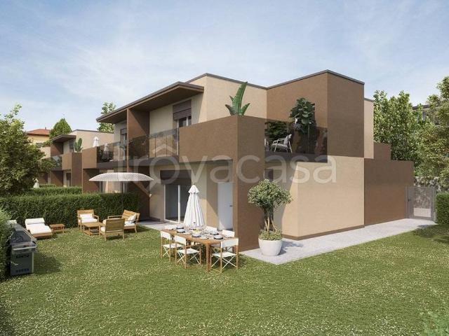 Villa bifamiliare in vendita a Cabiate viale Repubblica