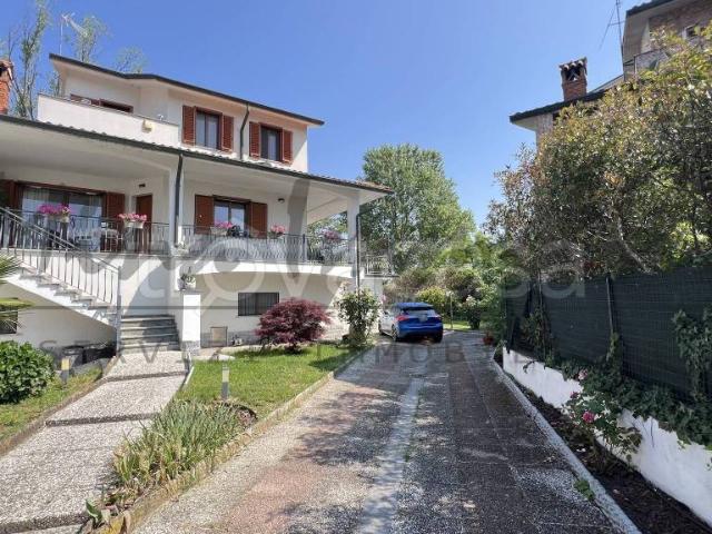 Villa bifamiliare in vendita a Calvignasco via Montegrappa, 7, Bettola