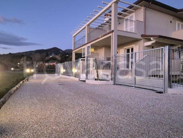 Villa bifamiliare in vendita a Camaiore via Acquarella, Capezzano Pianore