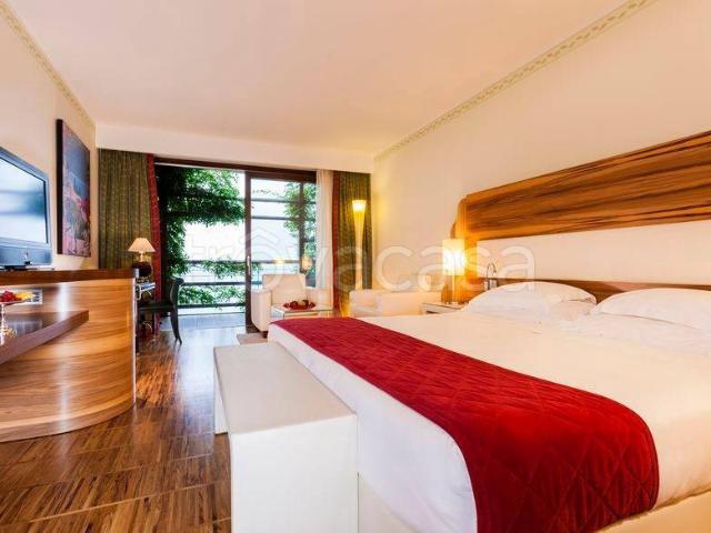 Villa bifamiliare in vendita a Capannori via delle Selvette, Segromigno San Colombano