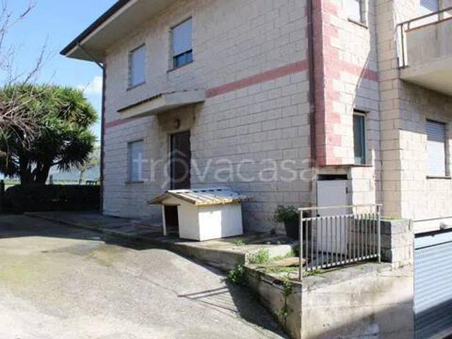 Villa bifamiliare in vendita a Capaccio Paestum via Sanniti