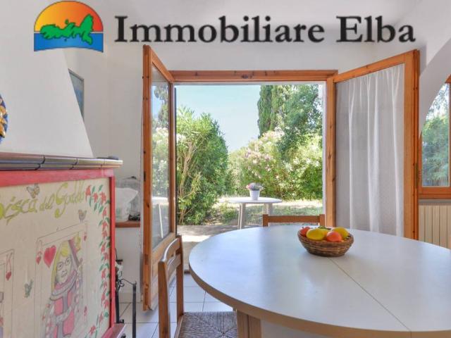 Villa bifamiliare in vendita a Capoliveri