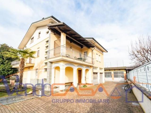 Villa bifamiliare in vendita a Carde'