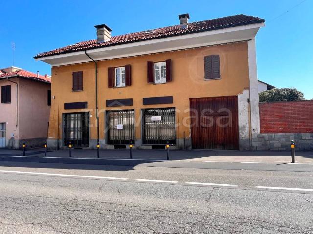 Villa bifamiliare in vendita a Carignano via Silvio Pellico, 65
