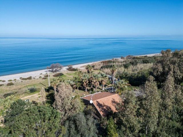 Villa bifamiliare in vendita a Caronia