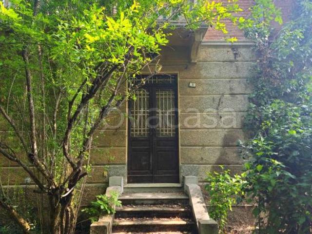 Villa bifamiliare in vendita a Casalgrande via Mulinazza, 7A