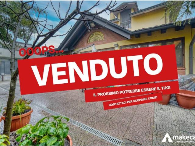 Villa bifamiliare in vendita a Casalmaiocco via Alessandro Manzoni, 3
