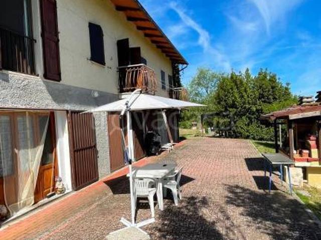 Villa bifamiliare in vendita a Castel d'Aiano via Ca' di Rigone, 24
