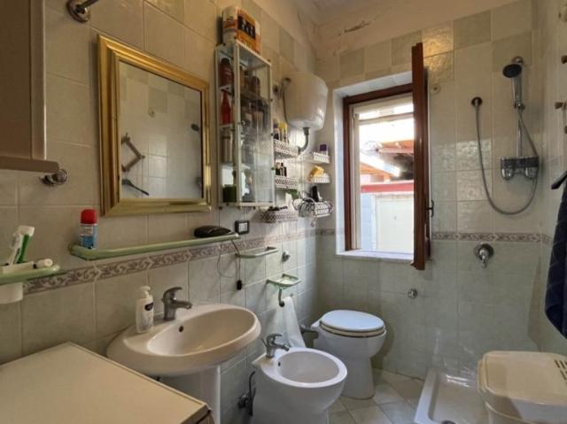 Villa bifamiliare in vendita a Castel Volturno viale flomendosa