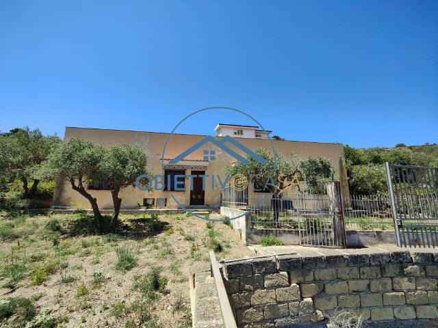 Villa bifamiliare in vendita a Casteldaccia