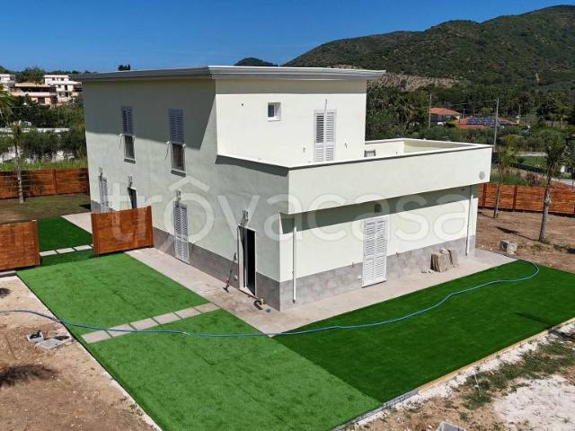Villa bifamiliare in vendita a Castellabate via Alberico Guariglia, Alano