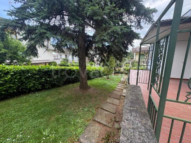 Villa bifamiliare in vendita a Castell'Arquato