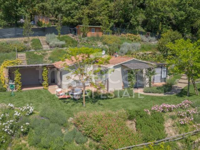 Villa bifamiliare in vendita a Celle sul Rigo, San Casciano dei Bagni
