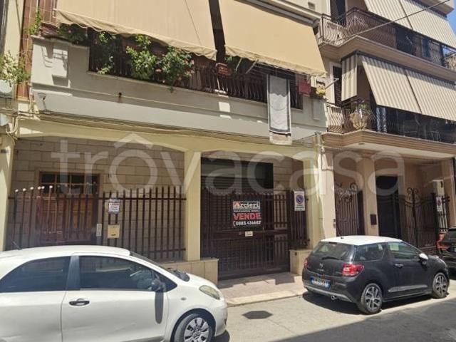 Villa bifamiliare in vendita a Cerignola via Maddaloni, 50