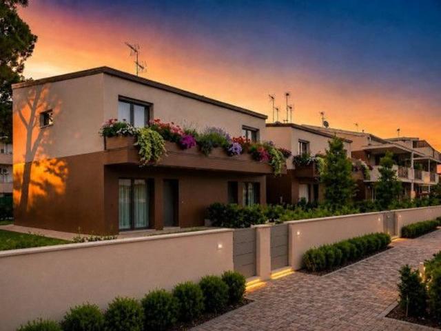 Villa bifamiliare in vendita a Cervia