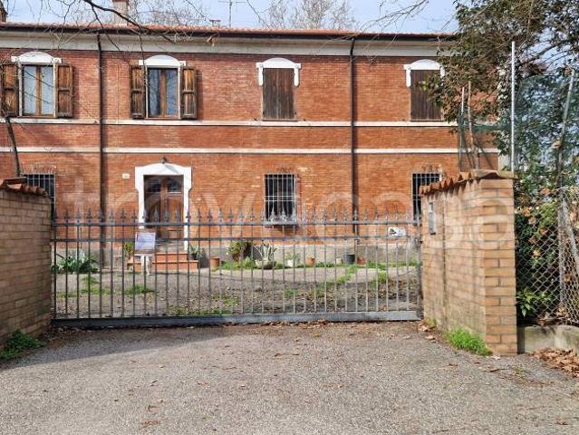 Villa bifamiliare in vendita a Cesena, Ponte Pietra Case Frini