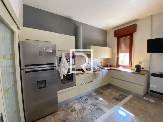 Villa bifamiliare in vendita a Cesena, Villa Chiaviche Calabrina