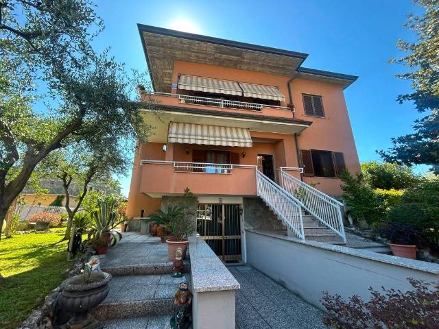 Villa bifamiliare in vendita a Cinisello Balsamo via Risorgimento, 71, Bellaria