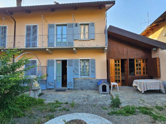 Villa bifamiliare in vendita a Cumiana