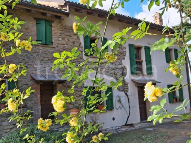Villa bifamiliare in vendita a Bologna, Collinare