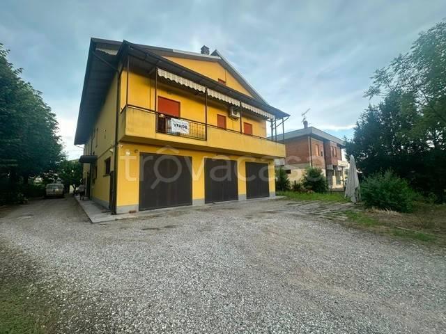 Villa bifamiliare in vendita a Bomporto