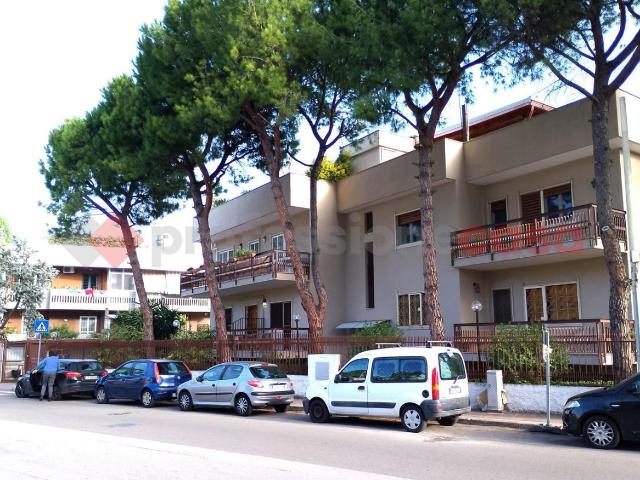 Villa bifamiliare in vendita a Bari