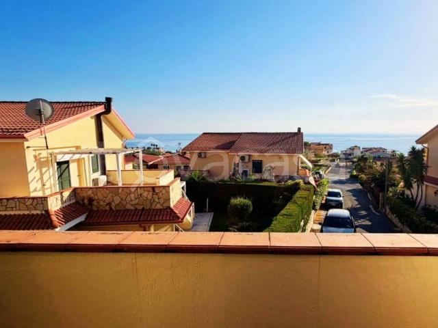 Villa bifamiliare in vendita a Belvedere Marittimo