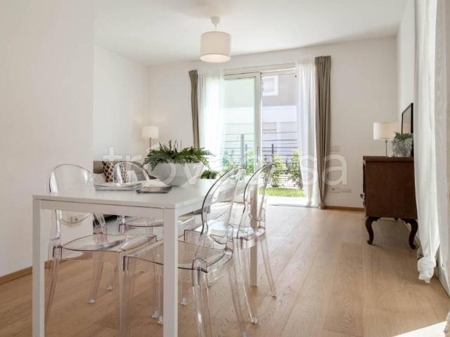 Villa bifamiliare in vendita a Brescia via Ottaviano Montini, 41, Mompiano Costalunga