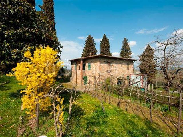 Villa bifamiliare in vendita a Bucine