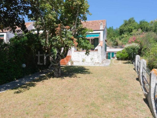 Villa bifamiliare in vendita a Gabicce Mare via delle Tamerici, 20
