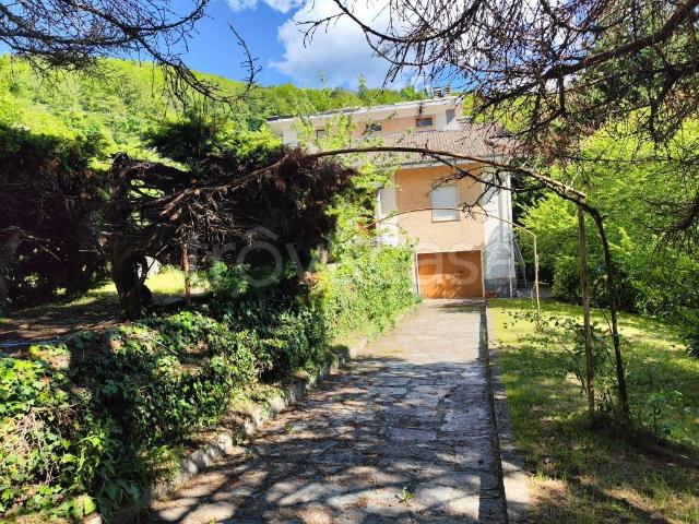 Villa bifamiliare in vendita a Garessio via al Santuario