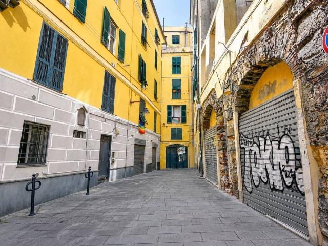 Villa bifamiliare in vendita a Genova vico di Sant' Antonio, Prè