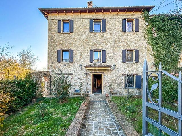 Villa bifamiliare in vendita a Gradara