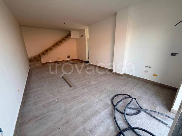 Villa bifamiliare in vendita a Guidonia Montecelio via Floro, 9A, Marco Simone
