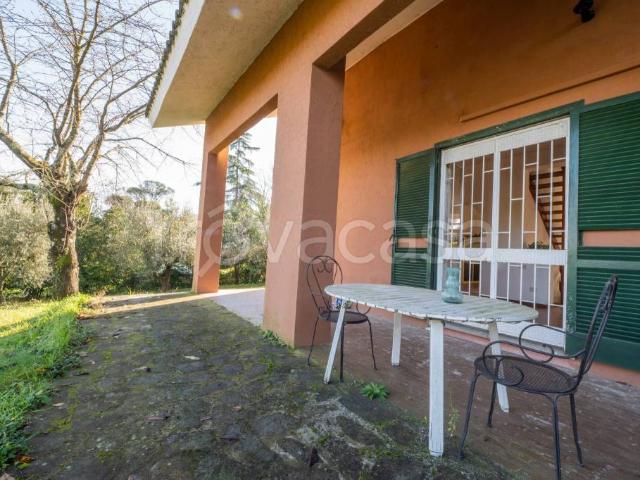 Villa bifamiliare in vendita a Formello via Formellese