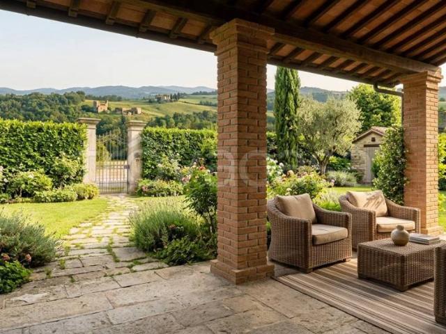 Villa bifamiliare in vendita a Felino via Calestano, 3