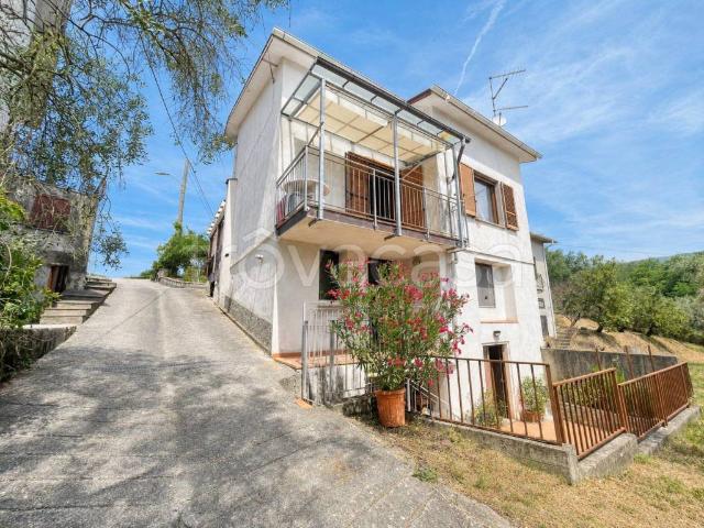 Villa bifamiliare in vendita a Fivizzano, Moncigoli